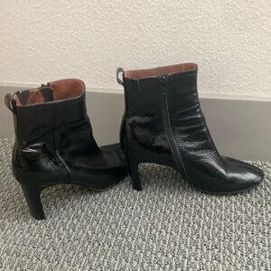 Black shiny leather Jeffrey Campbell Boot 8.5